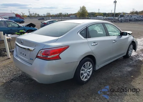 2013 Nissan Altima 2.5 S z USA, uszkodzony, nr VIN 1N4AL3AP3DN522788